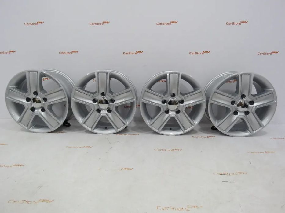 Jantes Autocarava Carga 1250 kgs 15 x 6.5 et 45 5x118 71.1 Silver