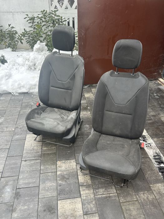 Fotele clio IV 4 poduszki kompletne