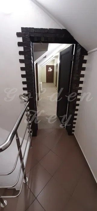 Продам Современный  Офис с Ремонтом 92м2, Центр г. Боярка