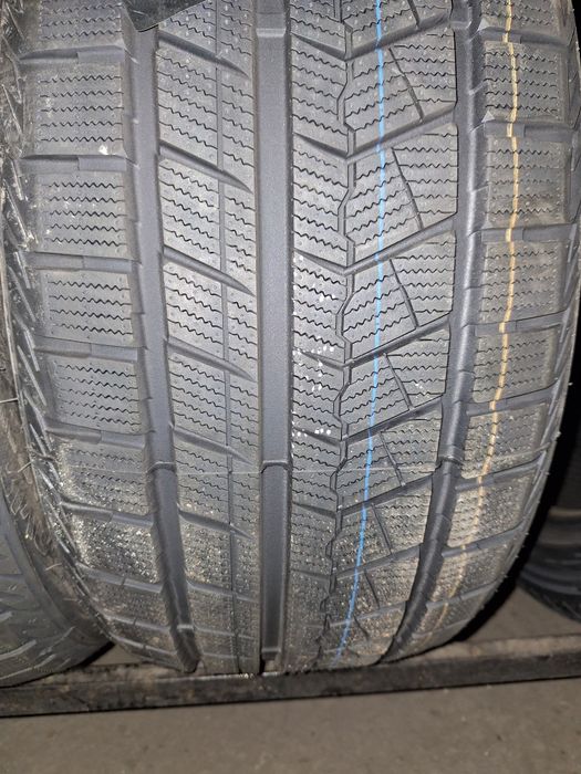 Opony 225/40R18 zimowe