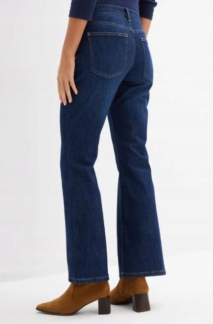B.P.C spodnie bootcut ciemny jeans 44.