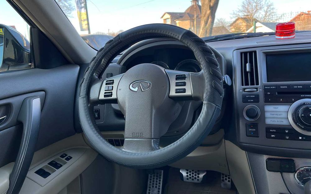 Infiniti FX35 2008