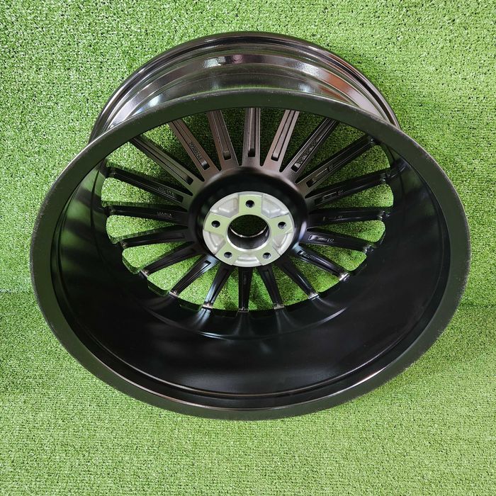 Диски R22 5x112 CB66,5 Audi Q7 Q8 BMW X5 X6 X7 Gloss Black DA10