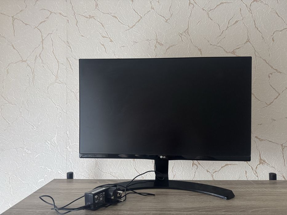 Монітор LG 22MP68VQ-P