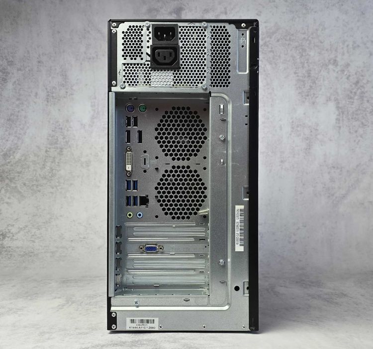 Комп'ютер Fujitsu Esprimo P757 MiniTower i5-6600 8Gb DDR4 SSD 256Gb