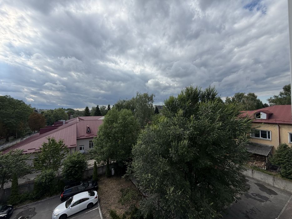 Оренда 2-кімнатна квартира  67 м² , вул .Лазаренка, 4Б , паркомісце , з тваринами можна