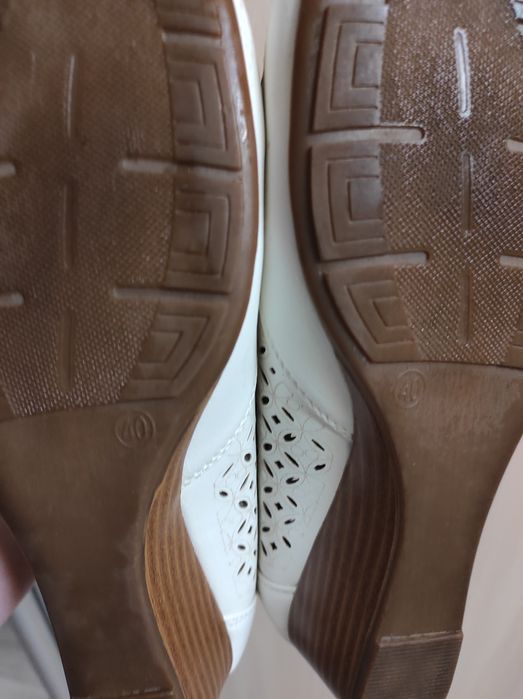 Туфлі 40 розмір.