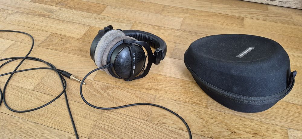 Beyerdynamic DT 770 PRO 80 Oh + кейс