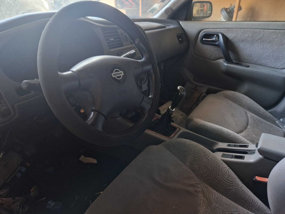 Nissan Primera para peças