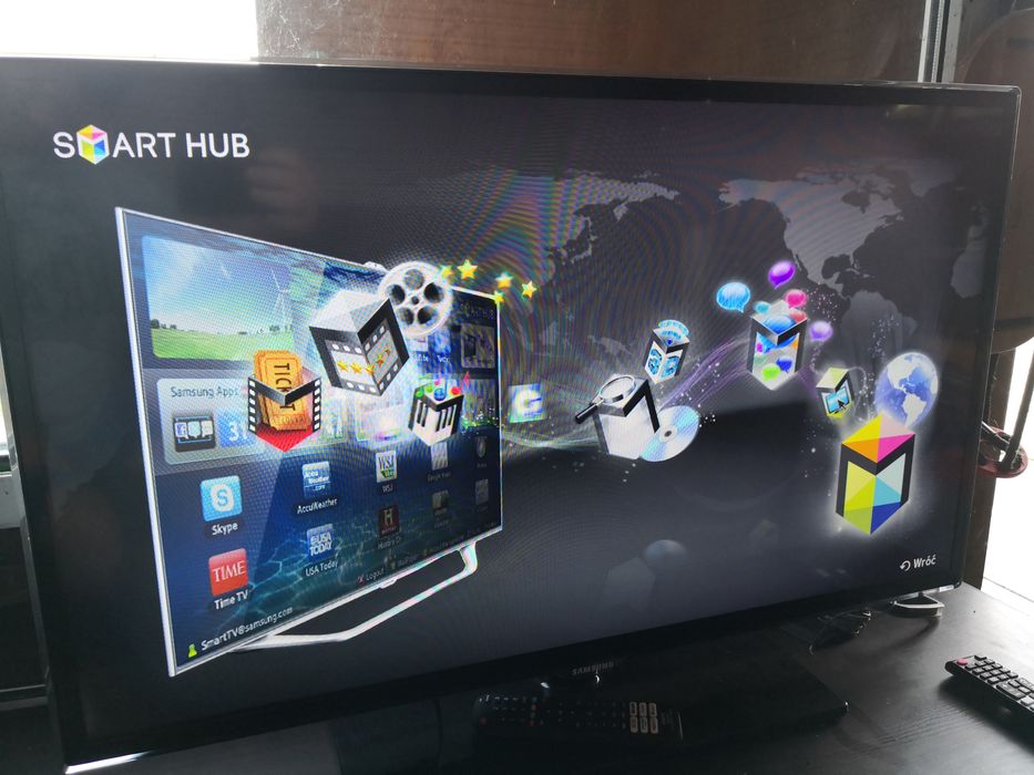 Telewizor Samsung 40 cali Smart TV pilot