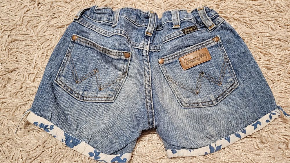 Wrangler 34/36 krótkie jeansowe spodenki