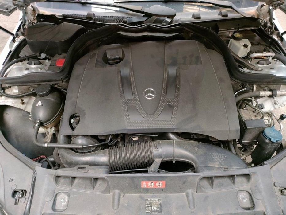 Grelha Do Radiador Frontal Mercedes-Benz Clase C Bm 204 Berlina