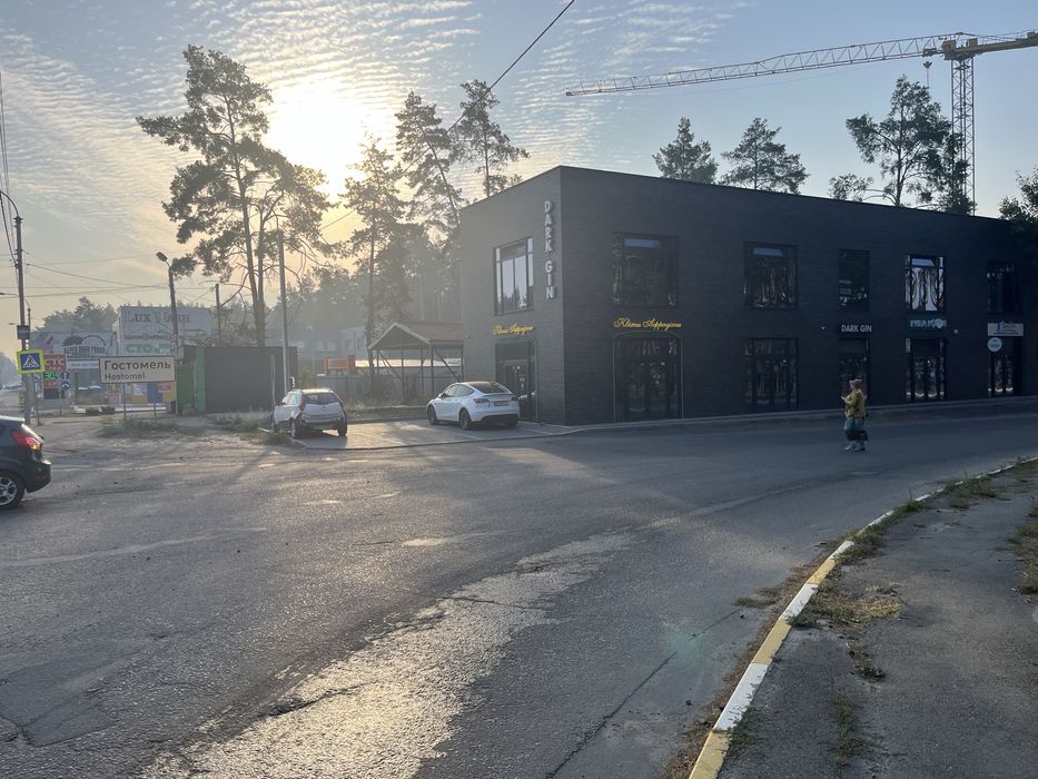 Варшавська траса, комерція