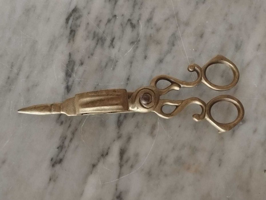 Tesoura Apaga Velas Antiga Latão