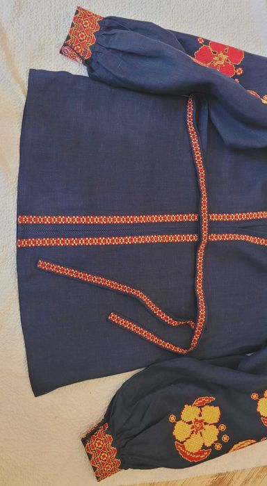 Вишиванка жіноча