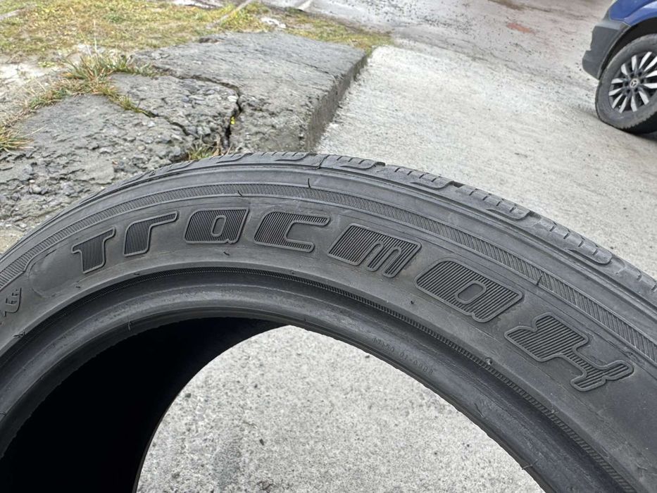 Зимові шини Tracmax 235/45 R17