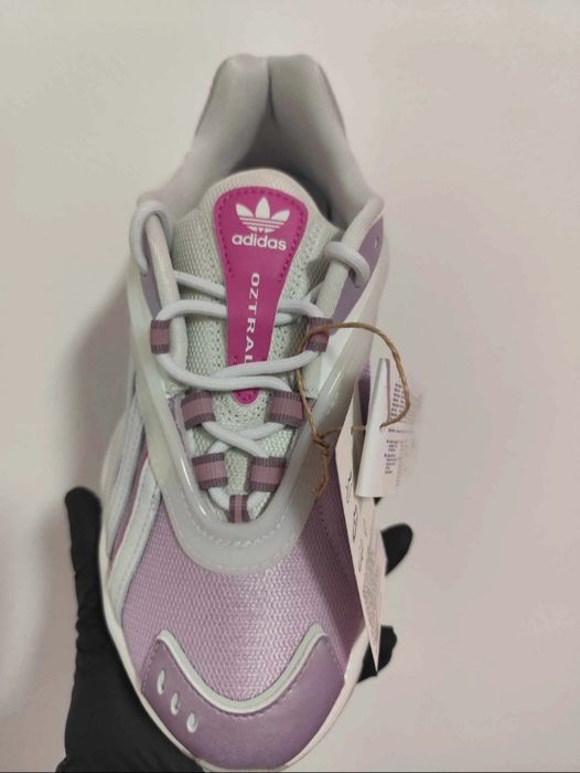 Sapatilhas adidas oztral j