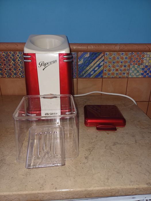 Máquina de Pipoca Ariete 1200w