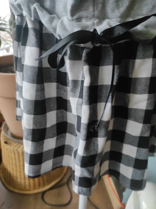 Sukienka damska dresowa rozmiar L/XL