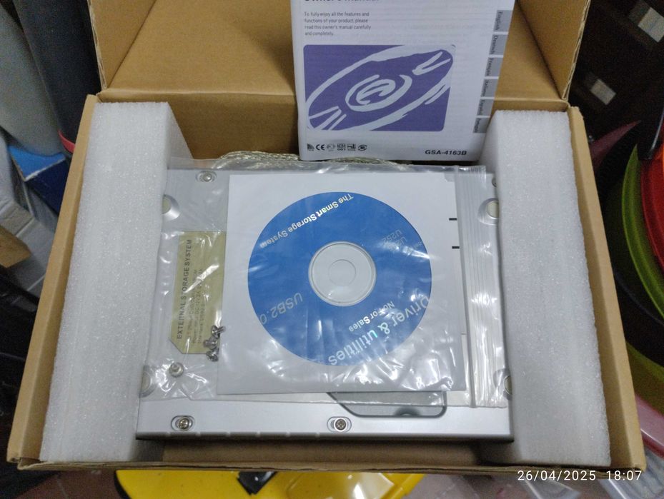 LG GSA-4163B - 16X Dual FormAT Double Layer Super Multi Internal DVDRW