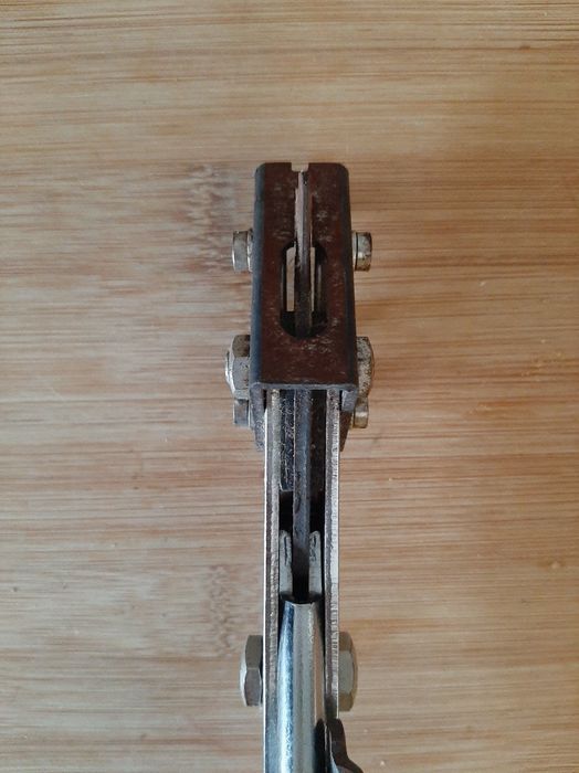 Alicate de corte para chapa metálica Facon