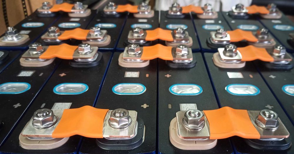 17.000 kWh (!) LiFePo4 Lithium Battery - 48 V64550508433537122