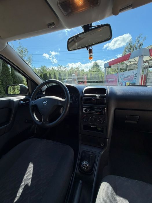 Opel Astra. 2001