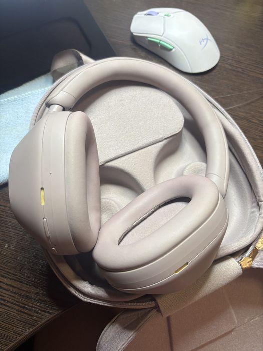 Навушники Sony WH-1000XM5 Wireless Noise Cancelling Headphones Powder Pink