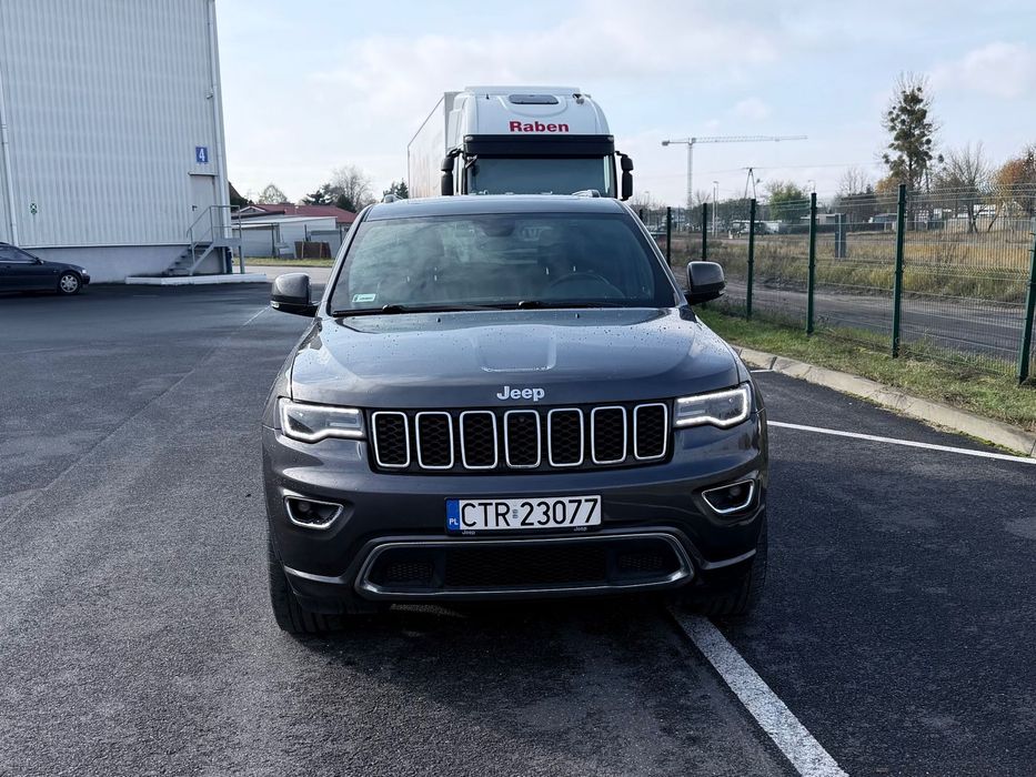 Jeep Grand Cherokee Grand Cherokee 2017, od 4 lat w PL, dwa komplety kół , zadbany.