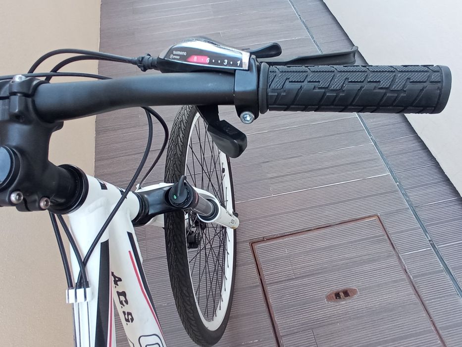 Bicicleta feminina (Weed bike)
