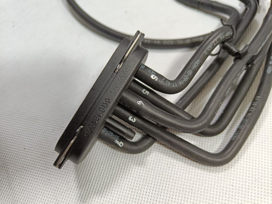 Wtyczka/Końcówka Elektrozaworu Podciśnienia VW Skoda