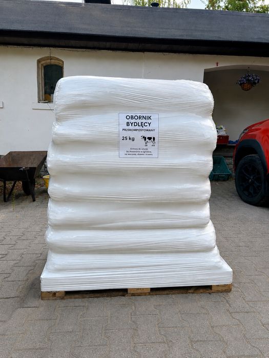 Obornik bydlęcy przekompostowany – paleta 700 kg z dostawą na całą Polskę