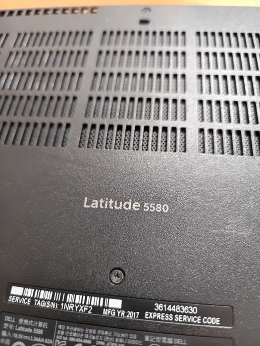 Dell 5580 без зарядного