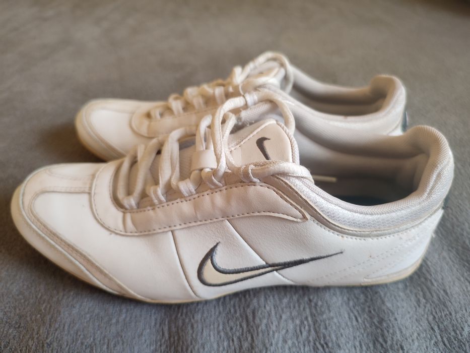 Buty sportowe Nike rozmiar 38