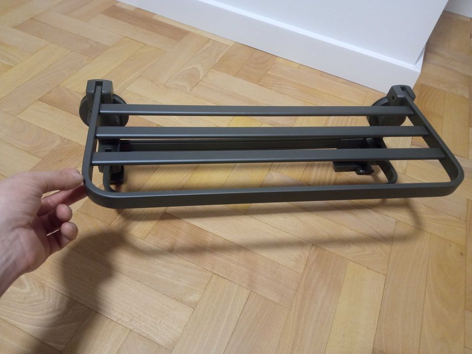 Wieszak na ręczniki na przyssawki