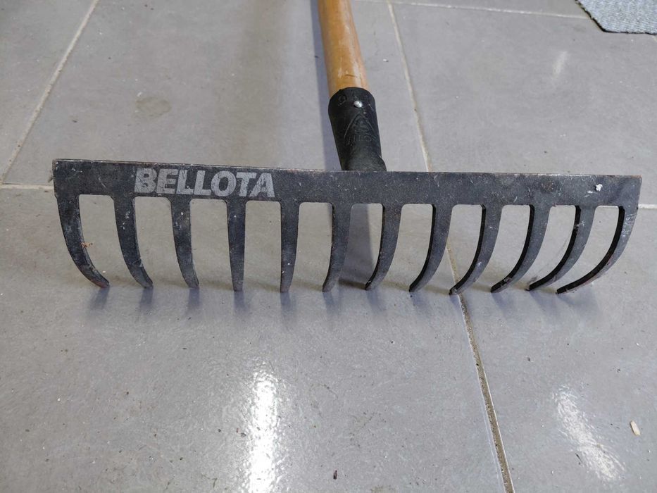 Ancinho Belota cabo comprido