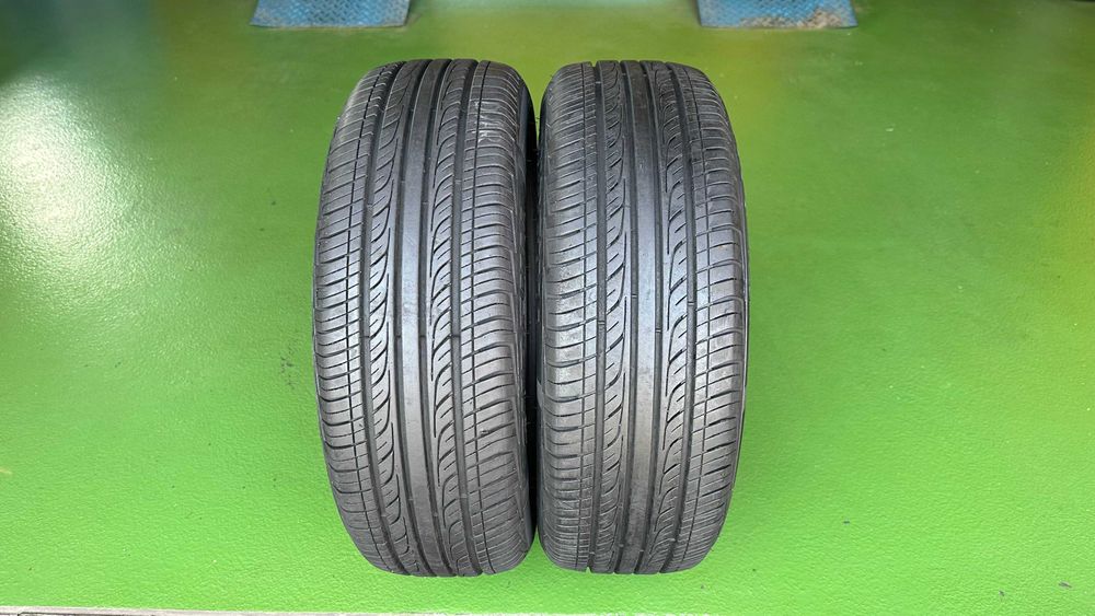 Para 185 60 R15 84H Sunfull SF-688 bieżnik 2x7,3mm
