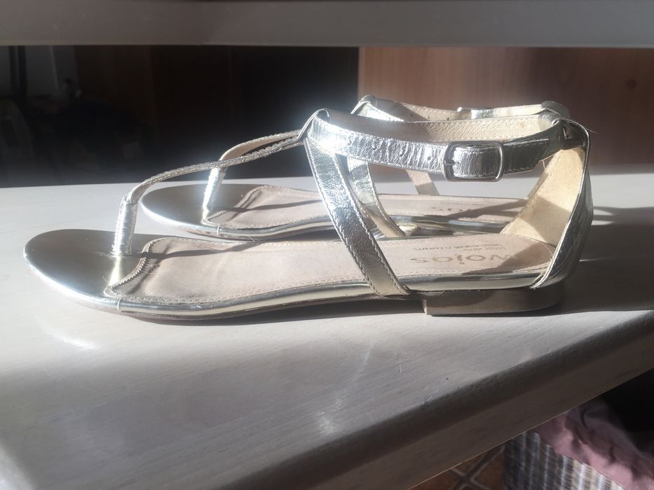 Skórzane sandałki 39 Wojas