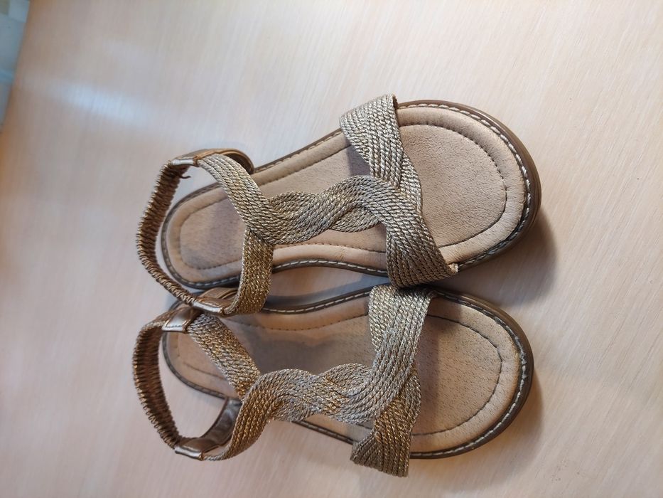 Босоніжки 34 розмір, стєлька 19,5см