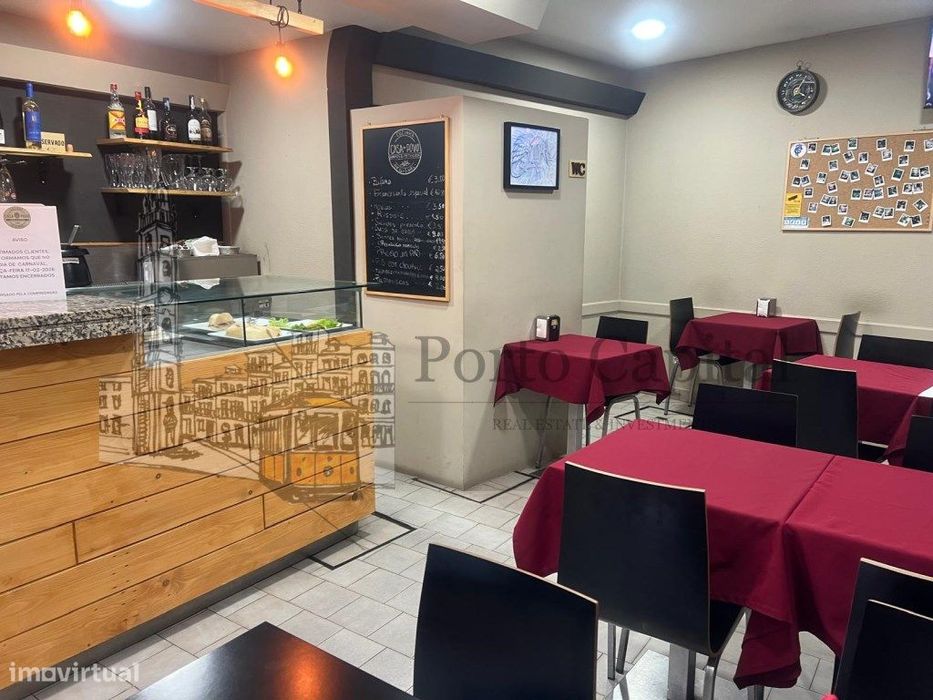 EXCELENTE TRESPASSE de Restaurante de Petiscos e Comida Portuguesa