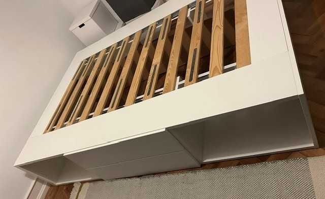 Cama 140x200 IKEA Branco, com arrumação, 2 gavetas, colchão MALVIK