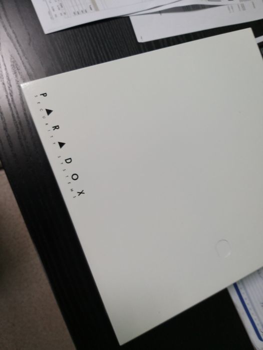 Paradox segurity sysremy