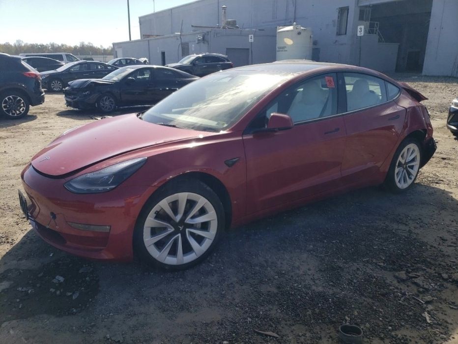 Двері Tesla Model 3