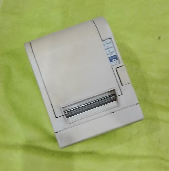 Impressora de recibos Epson falta os carregadores