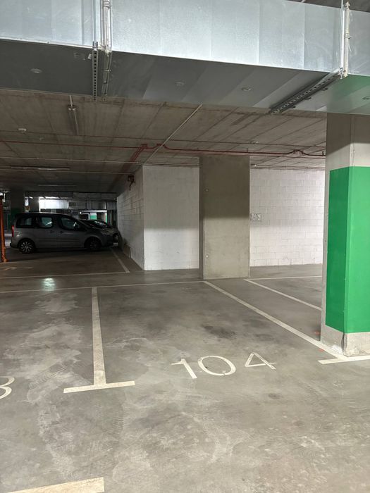 Miejsce parkingowe Jana Matejki 11