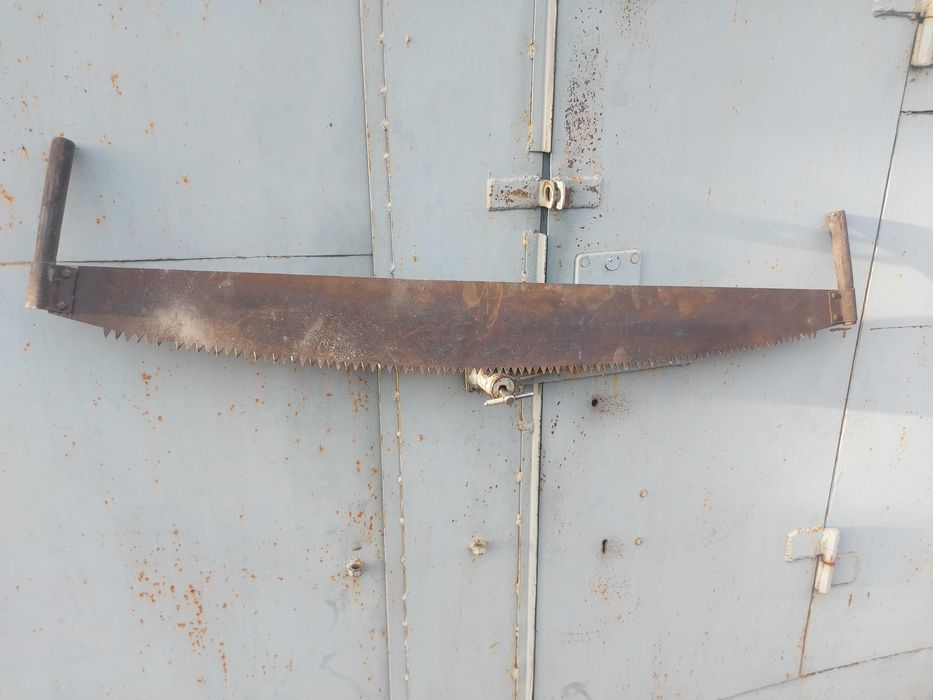 Продам пилку дворучку.