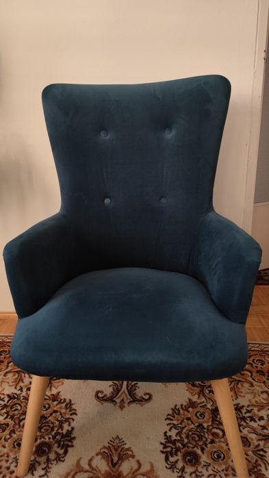 Fotel uszak z podnóżkiem