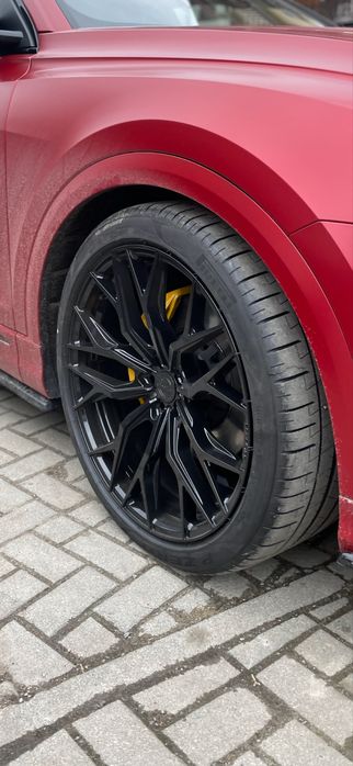 Q8 / SQ8  RSQ8 Koła 23 cale felgi concaver opony pirelli p zero 4,5 mm