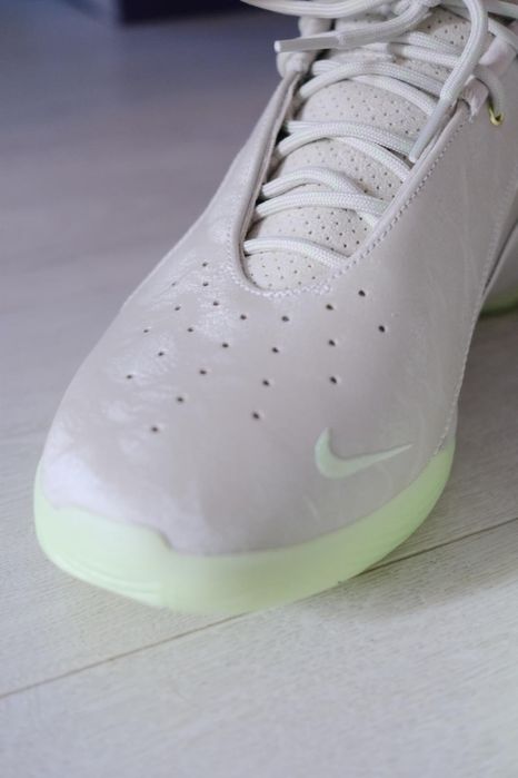 Buty Nike LeBron XXII Beżowe