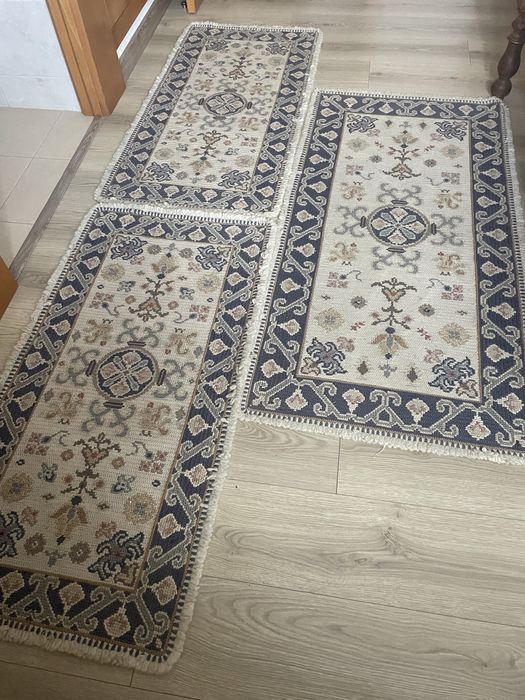 3 tapetes de arraiolos